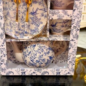 Grace Tableware Blue Floral Porcelain Teapot & Cup Set